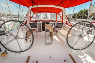 Cockpit von Segelyacht Beneteau Oceanis 41.1