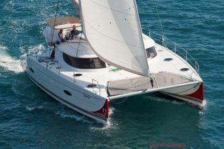 Bug von Katamaran Fountaine Pajot Lipari 41