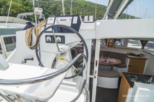 Flybridge von Katamaran Lagoon 380