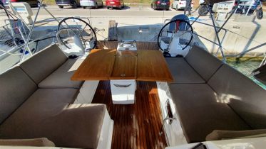 Cockpit von Jeanneau_SO440