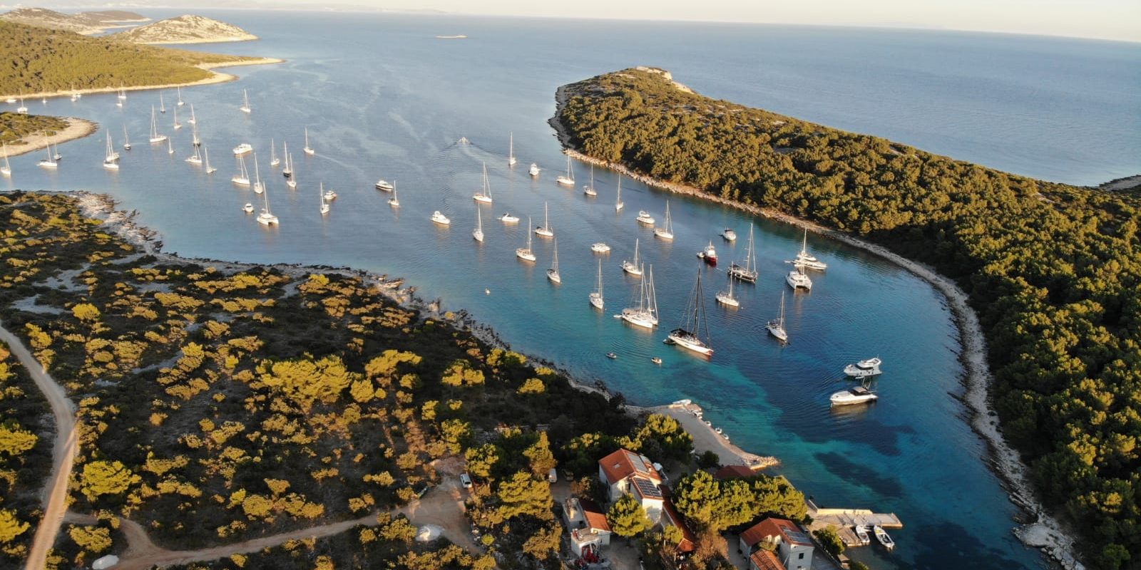 Bucht auf der Insel Zirje