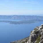 Anblick vom Berg Vidova Gora auf die Insel Hvar